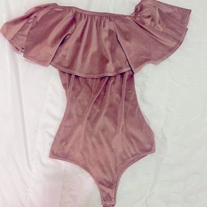Blush pink off-shoulder velvet body suite